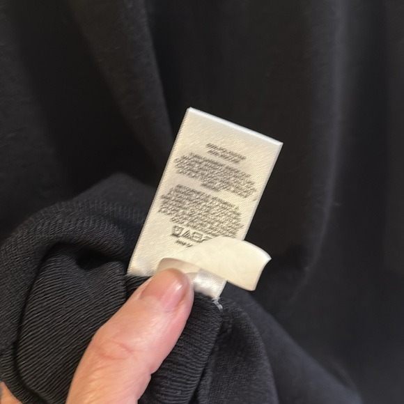 🌸Express Sweater🌸 - Picture 5 of 5